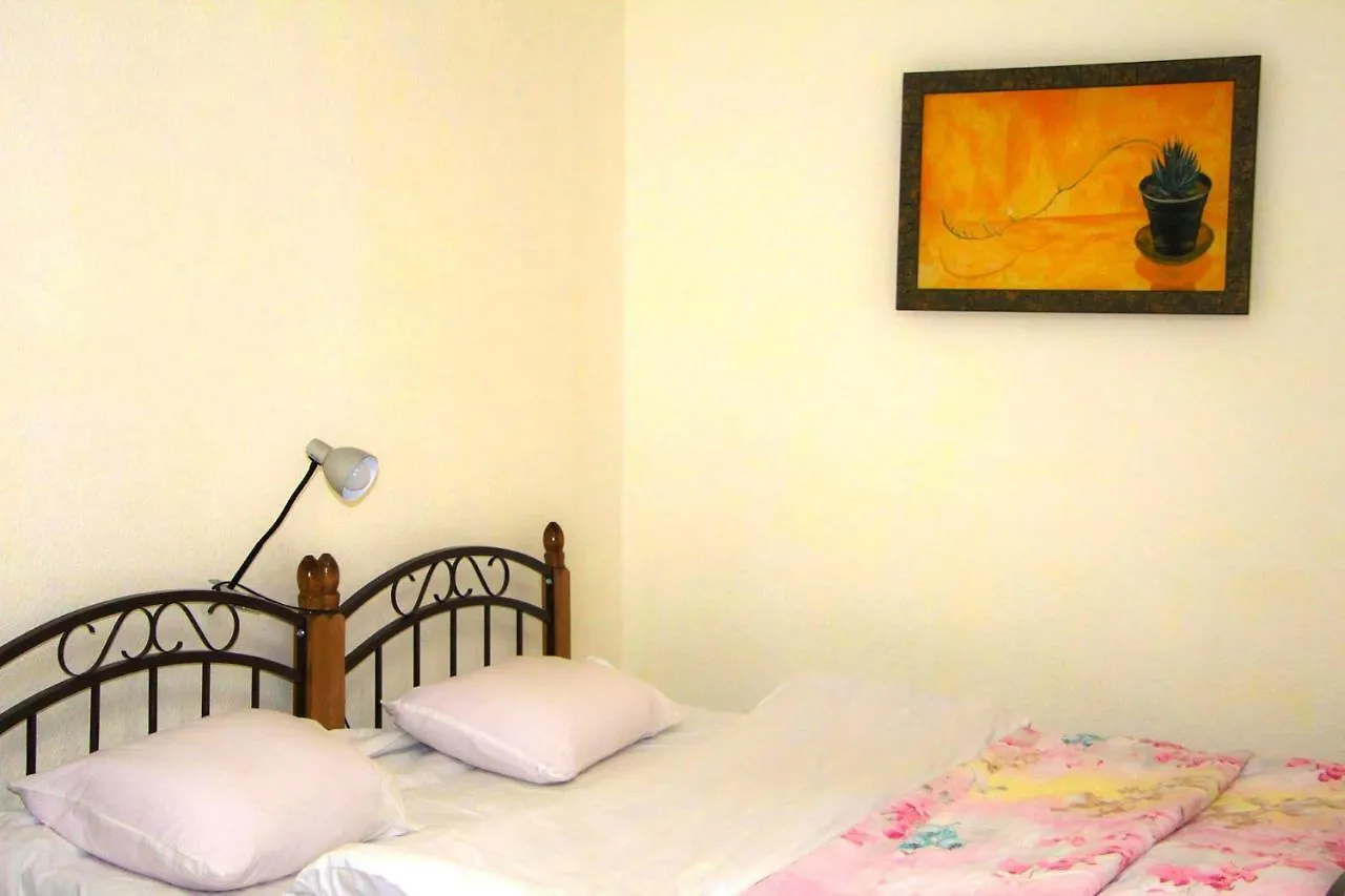 Guest House Calipso باكو
